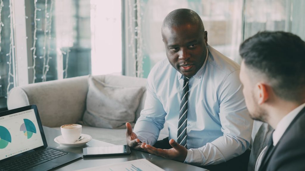 Photo financial analysis report